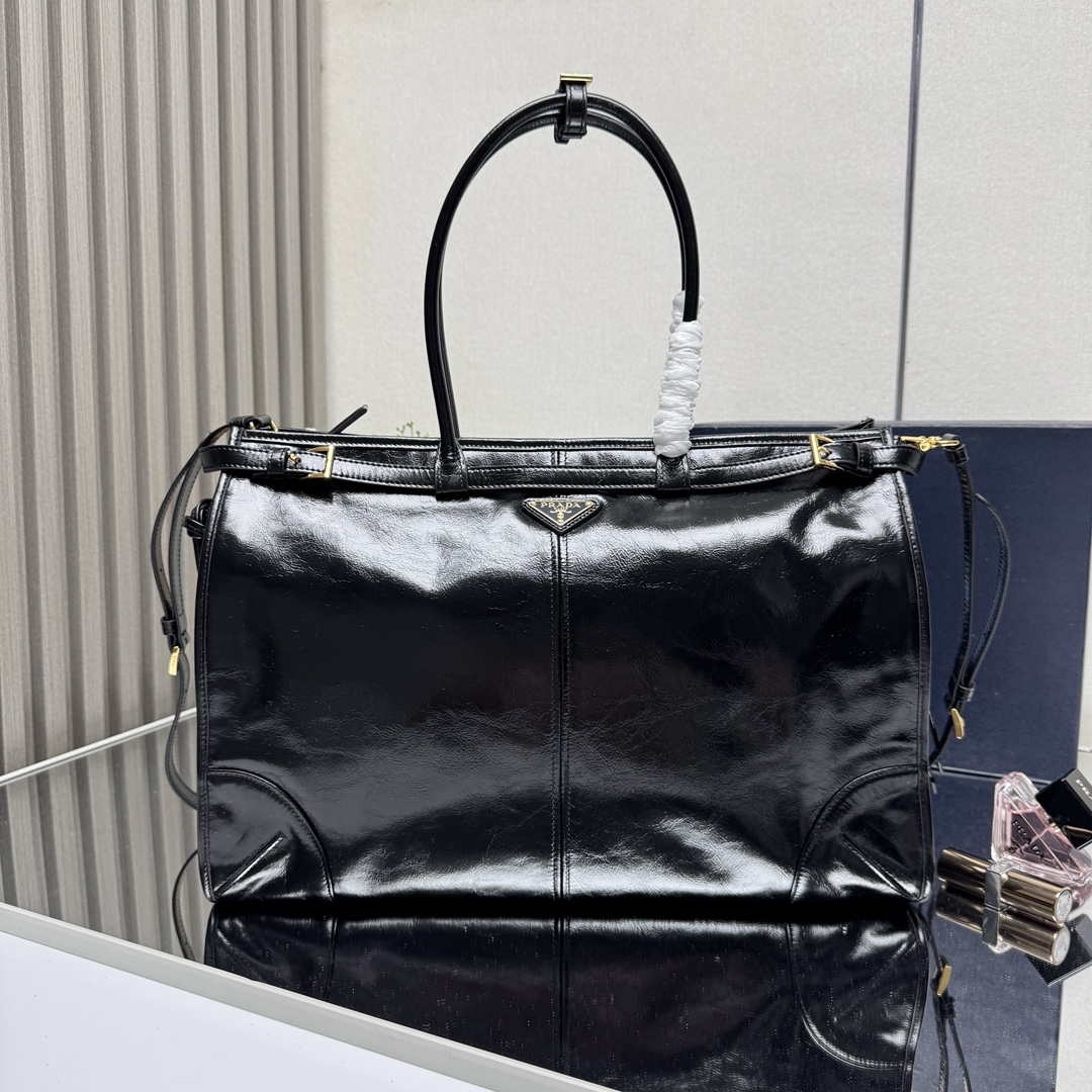 Prada 1BA439 Prada Bonnie extra large leather handbag black