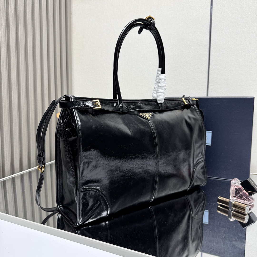 Prada 1BA439 Prada Bonnie extra large leather handbag black