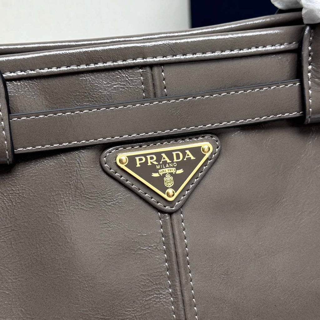 Prada 1BA439 Prada Bonnie extra large leather handbag Gray