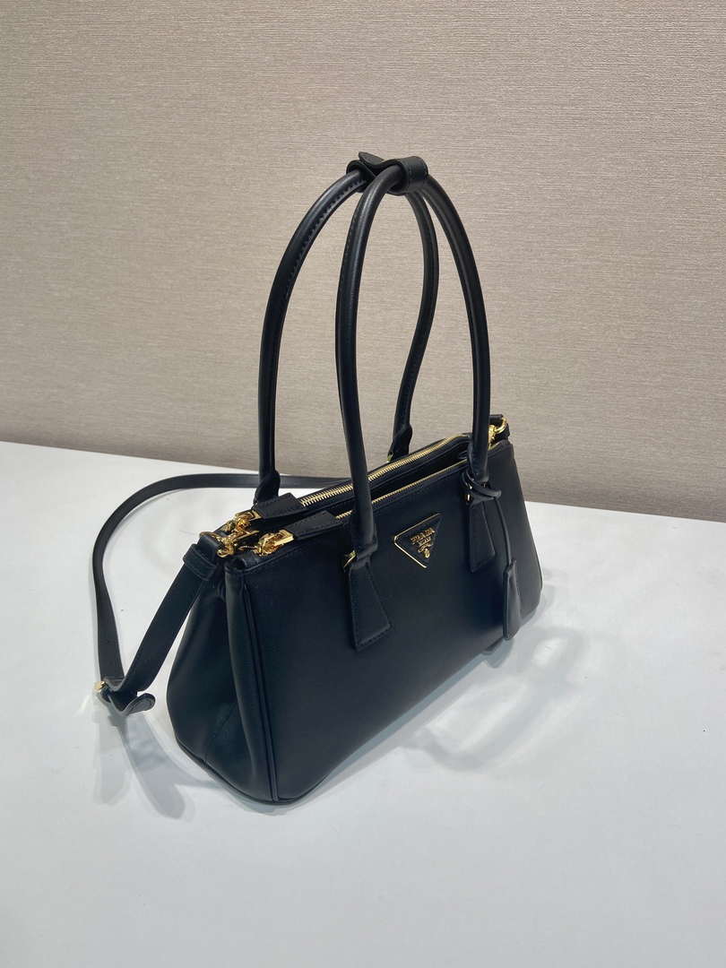 Prada 1BA457 Medium Prada Galleria leather bag Black