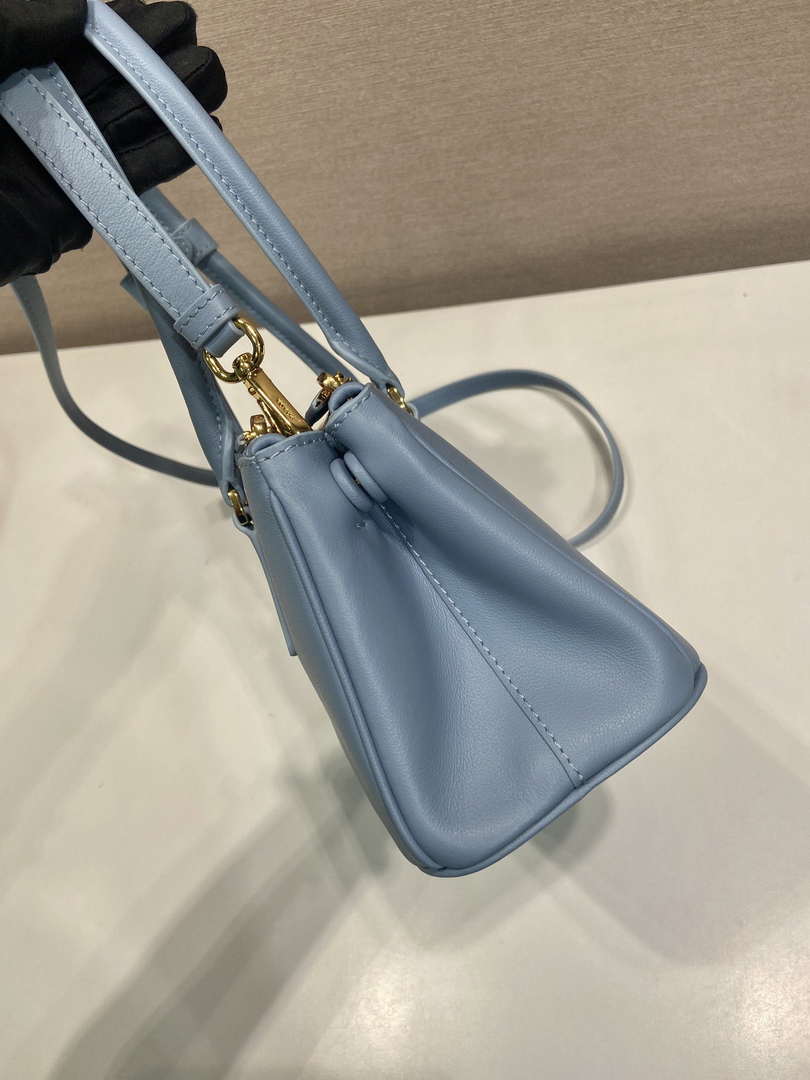 Prada 1BA457 Medium Prada Galleria leather bag Blue