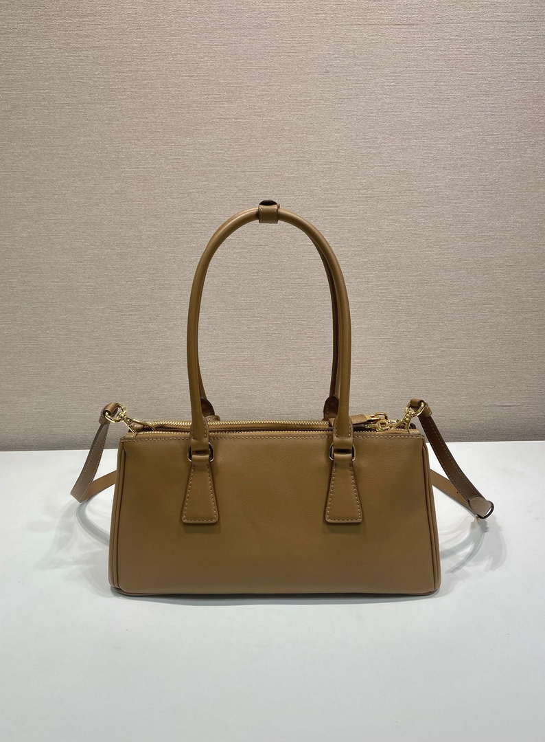 Prada 1BA457 Medium Prada Galleria leather bag Brown