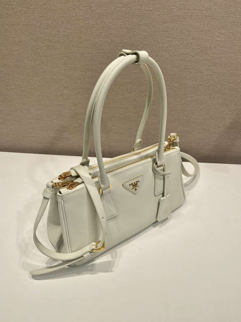 Prada 1BA457 Medium Prada Galleria leather bag White