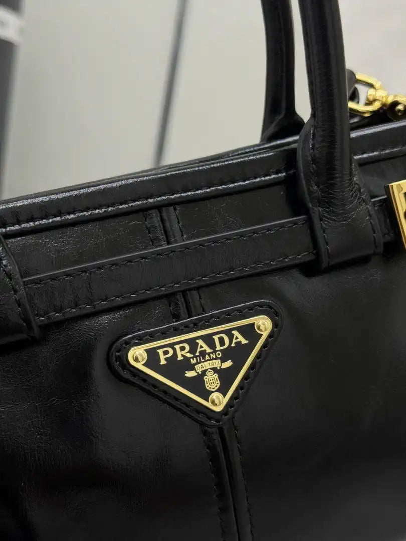 Prada 1BA486 Bonnie leather mini handbag Black