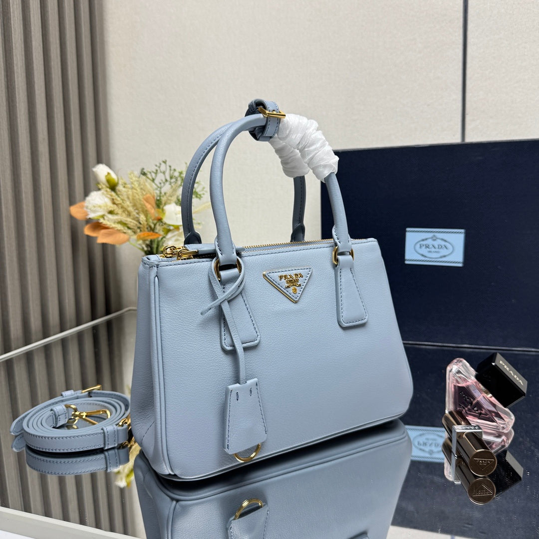 Prada 1BA896 Small Prada Galleria Saffiano leather bag Blue