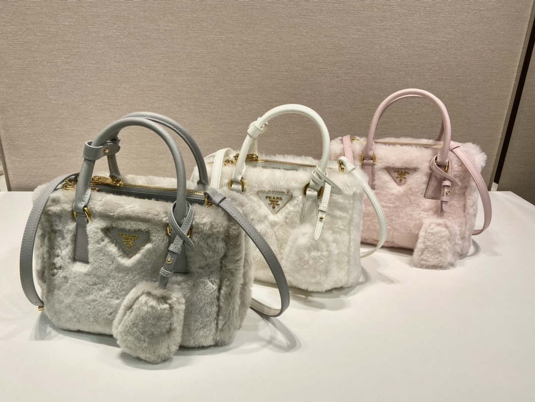 Prada 1BA906 Galleria Triangle Logo Mini Bag White Ladies Sheepskin - Default Title - View 2