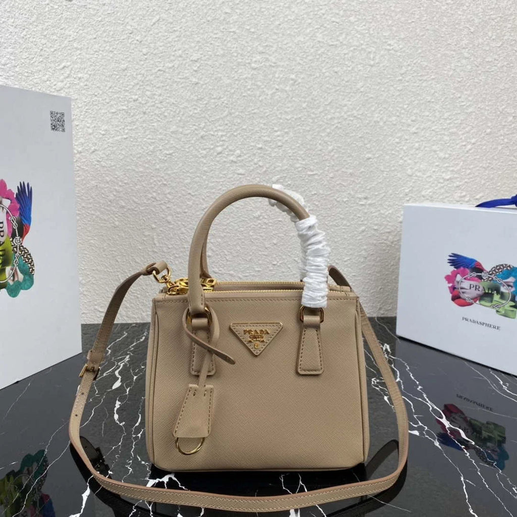 Prada 1BA906 Prada Galleria Saffiano leather mini-bag Apiroct