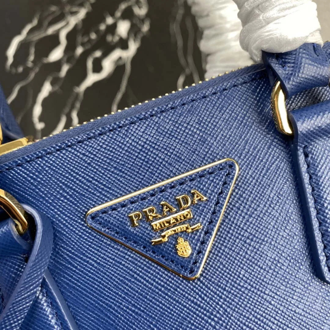 Prada 1BA906 Prada Galleria Saffiano leather mini-bag Blue
