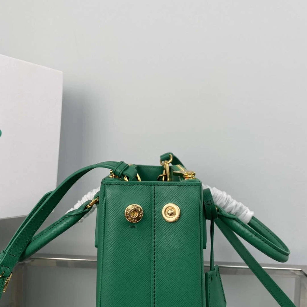Prada 1BA906 Prada Galleria Saffiano leather mini-bag Green