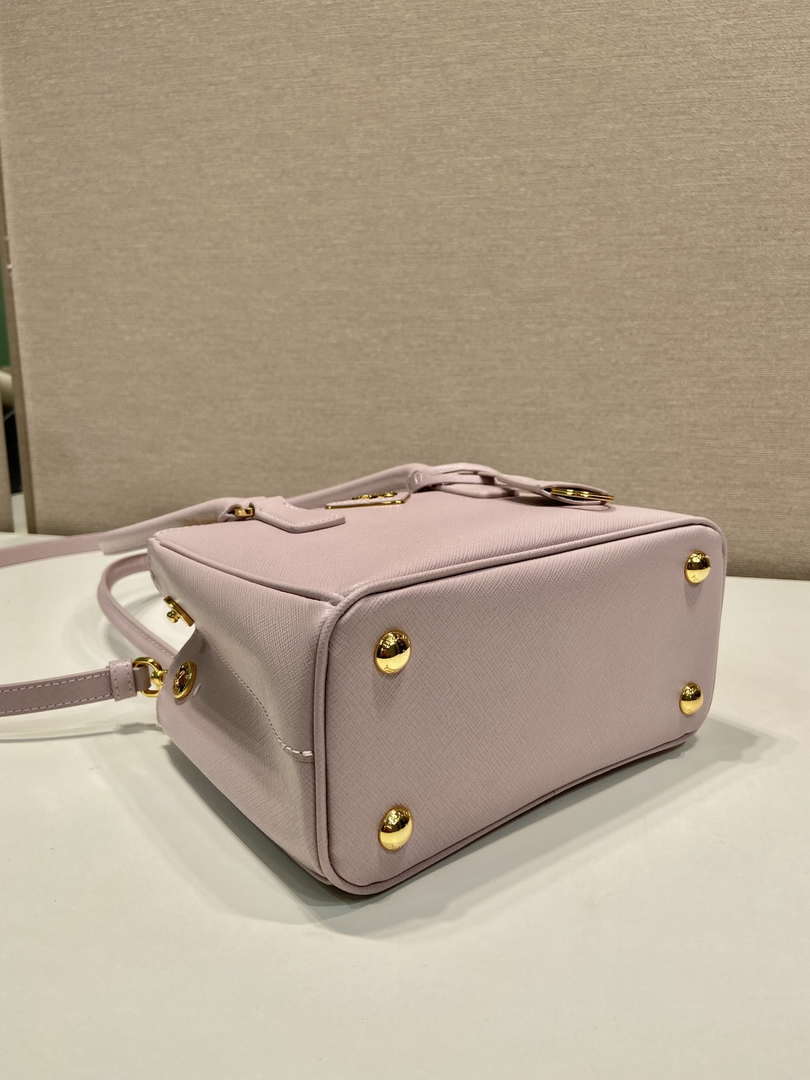 Prada 1BA906 Prada Galleria Saffiano leather mini-bag Light Purple