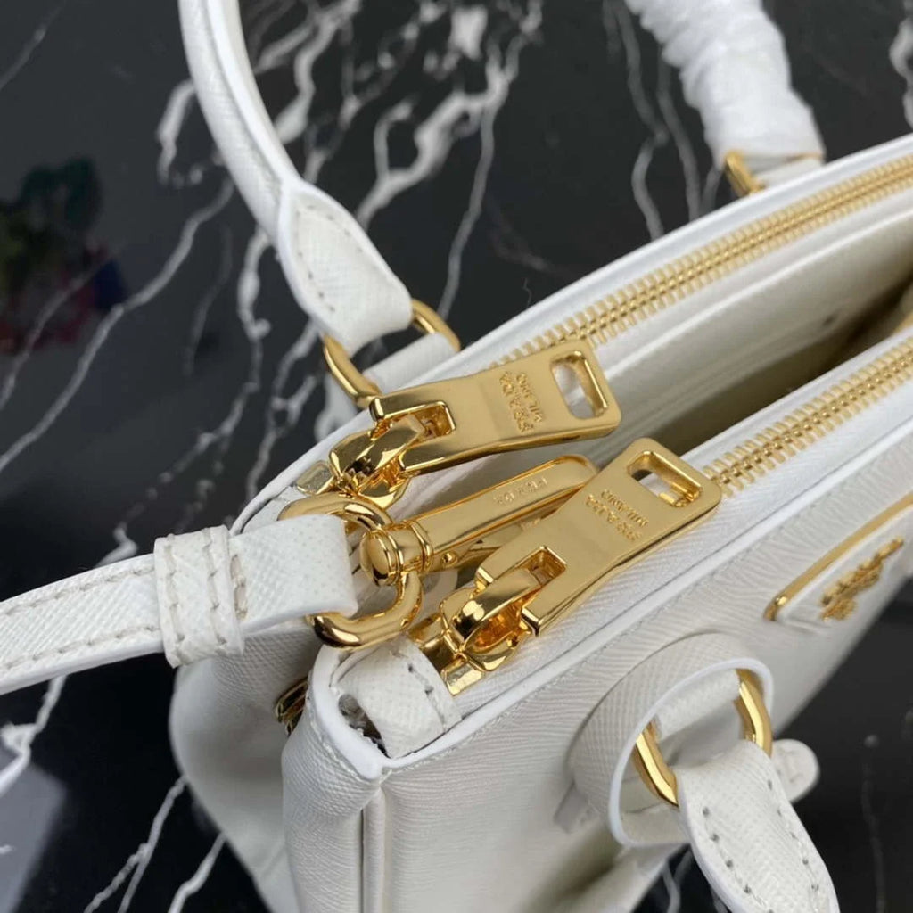 Prada 1BA906 Prada Galleria Saffiano leather mini-bag White