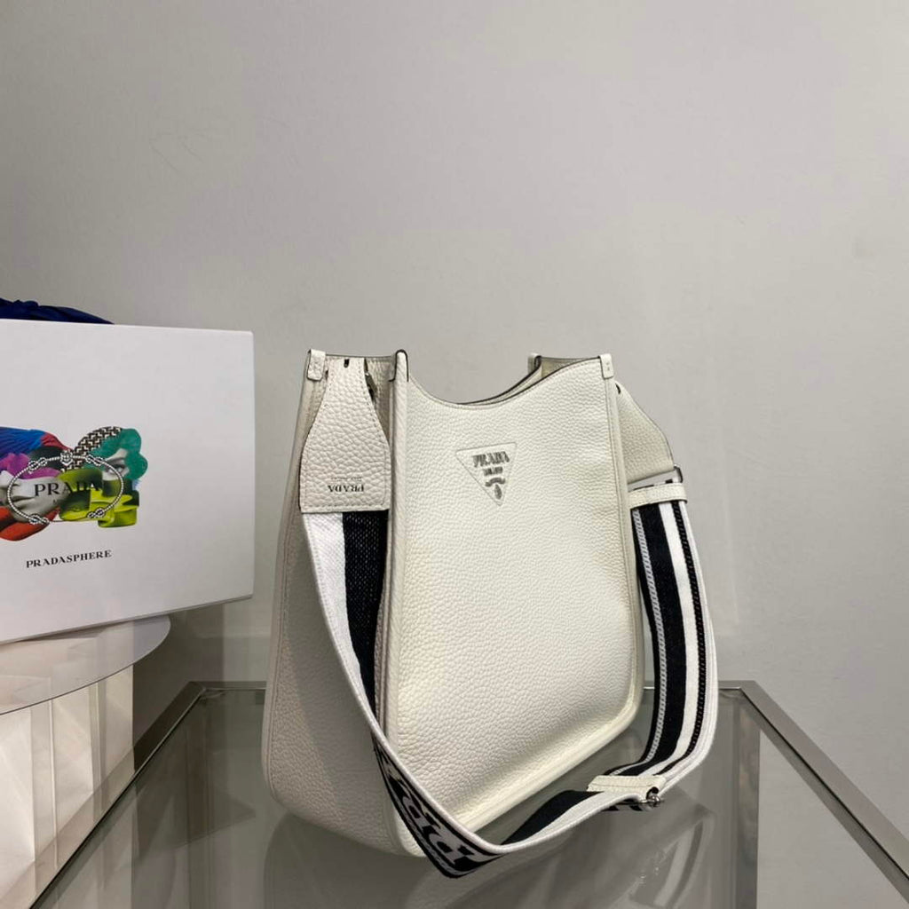 Prada Leather hobo bag 1BC073 white