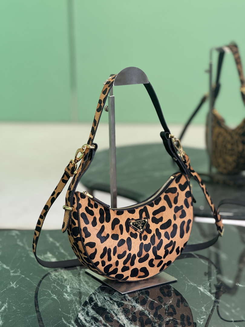 Prada 1BC194 Prada Arqu¨¦ printed leather shoulder bag Honey
