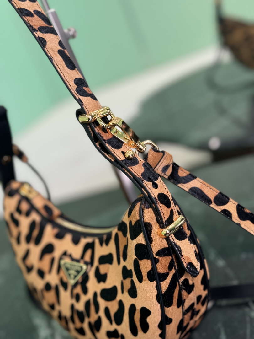 Prada 1BC194 Prada Arqu¨¦ printed leather shoulder bag Honey