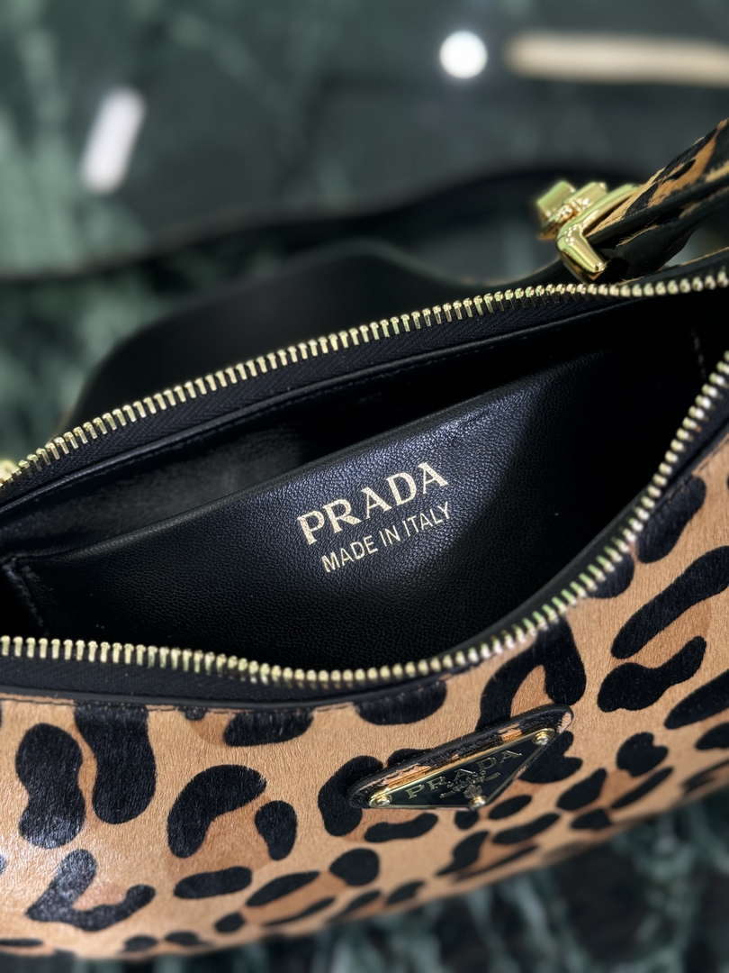 Prada 1BC194 Prada Arqu¨¦ printed leather shoulder bag Honey