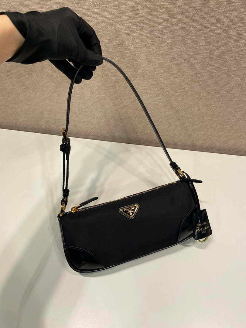 Prada 1BC201 Re-Edition 2002 small Re-nylon fabric shoulder bag Black