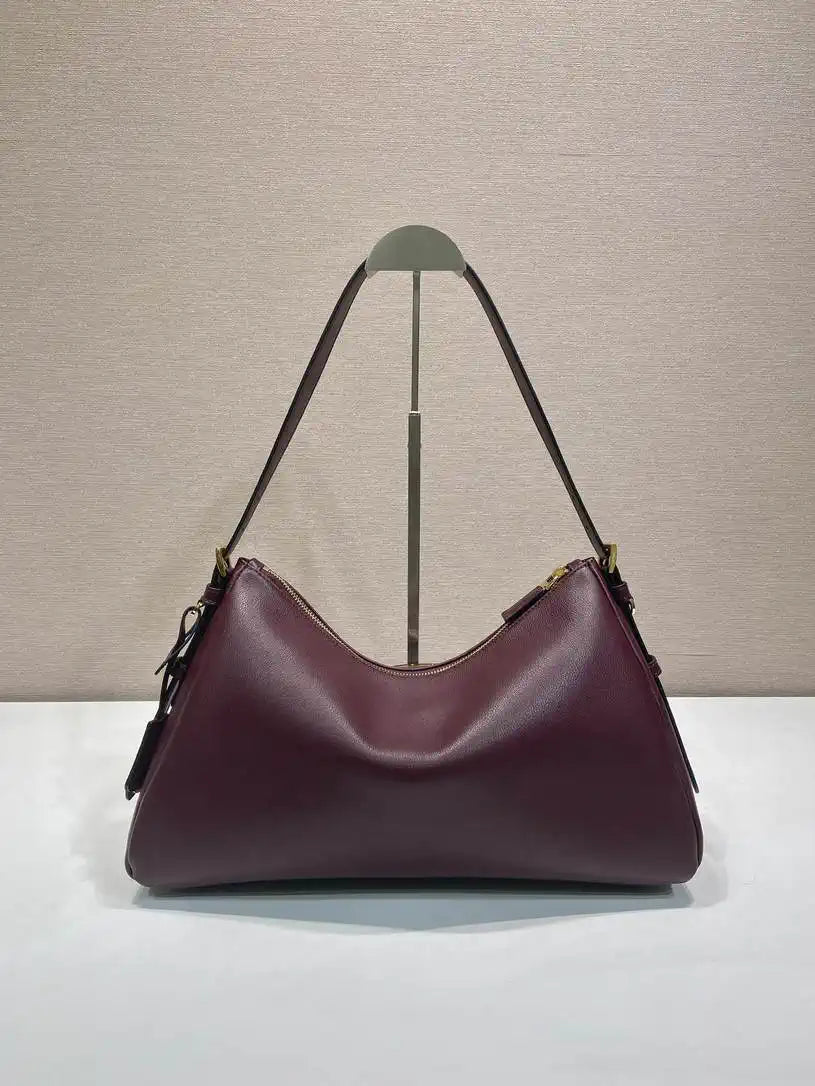 Prada 1BC228 Prada Aim¨¨e Large leather shoulder bag Wine Red