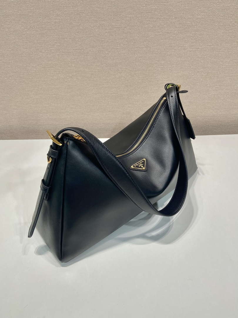 Prada 1BC228 Prada Aim¨¨e Large leather shoulder bag black