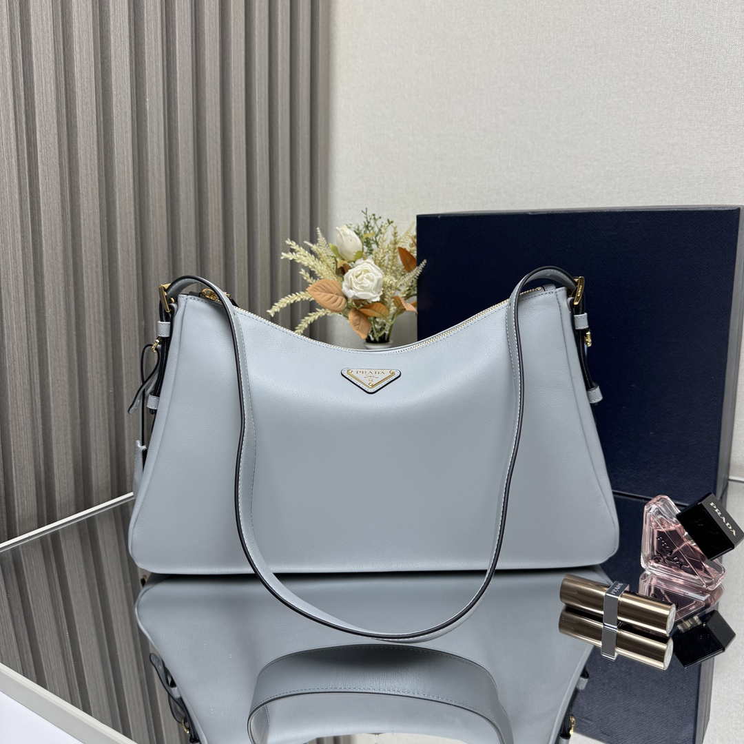Prada 1BC228 Prada Aim¨¨e Large leather shoulder bag Light Blue