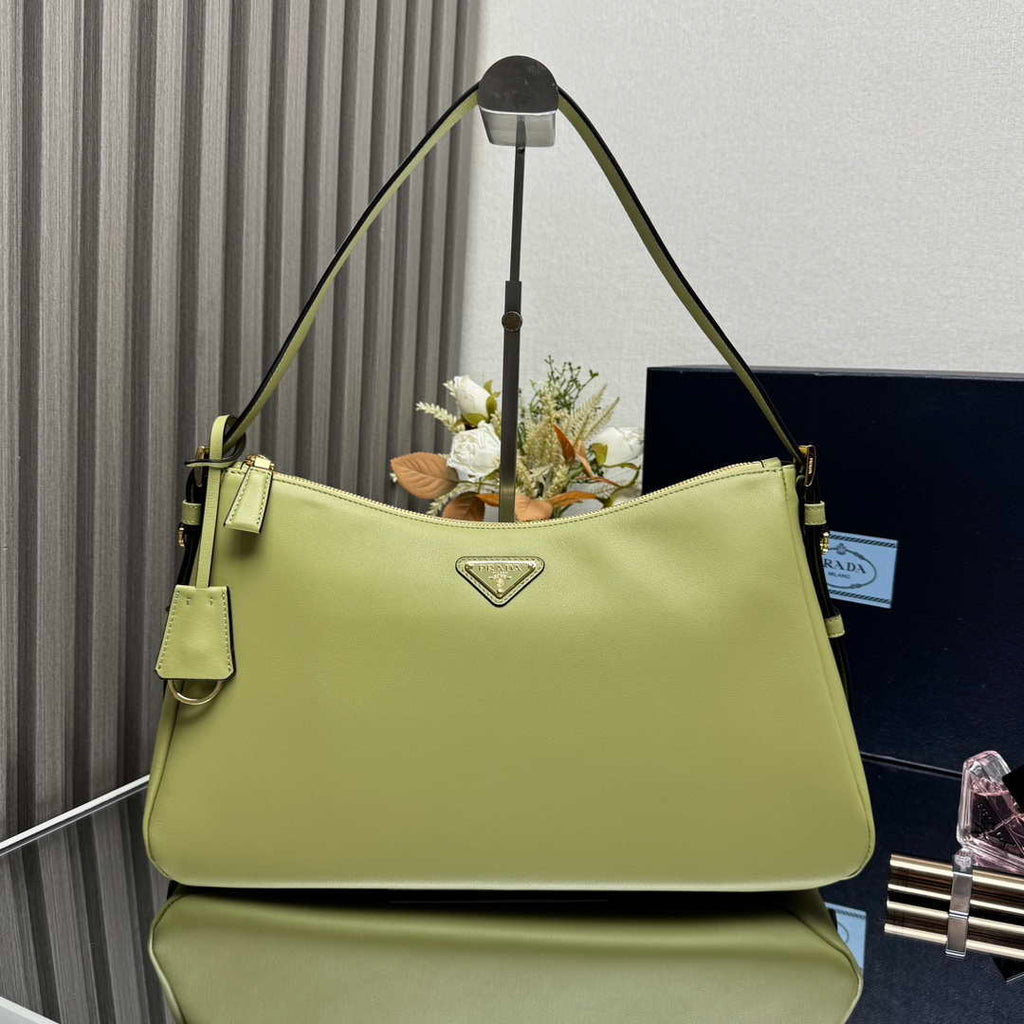 Prada 1BC228 Prada Aim¨¨e Large leather shoulder bag Light Green