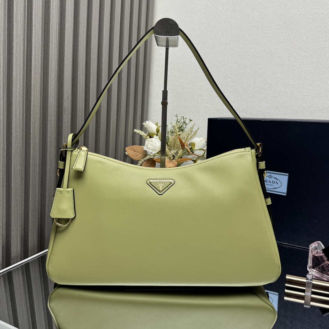 Prada 1BC228 Prada Aim¨¨e Large leather shoulder bag Light Green