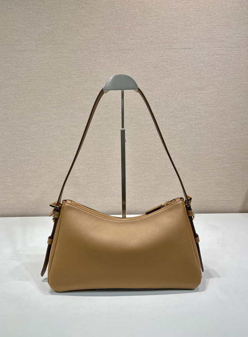 Prada 1BC229 Prada Aim¨¨e Medium leather shoulder bag Brown