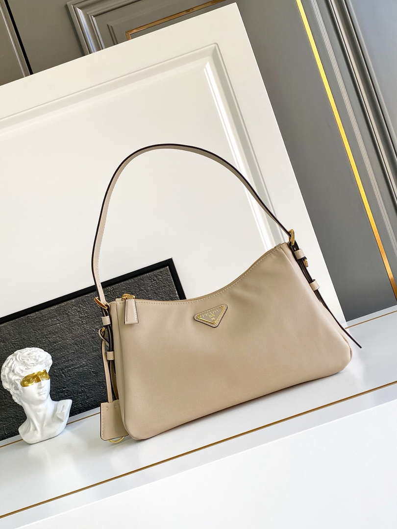 Prada 1BC229 Prada Aim¨¨e Medium leather shoulder bag Sand