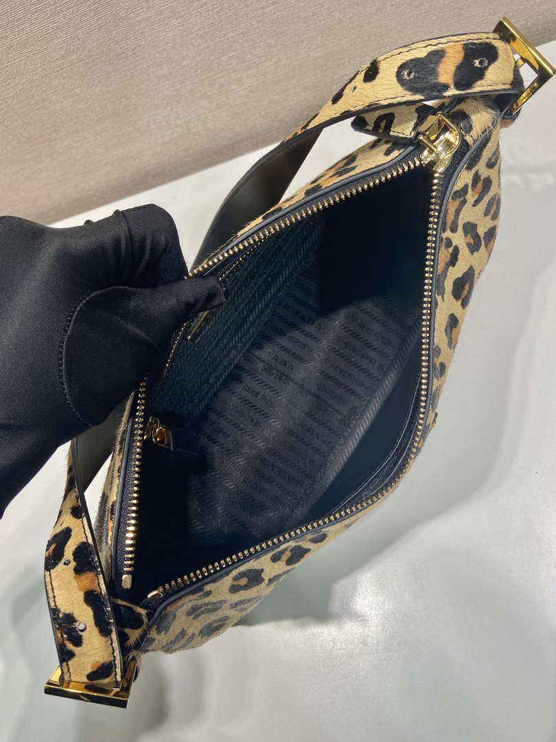 Prada 1BC229 Prada Aim¨¨e Medium printed Leopard leather shoulder bag