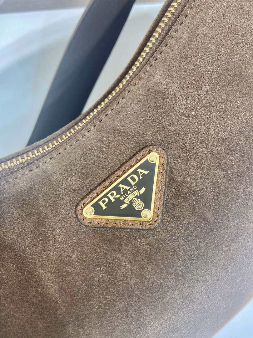 Prada 1BC229 Prada Aim¨¨e Medium Suede leather shoulder bag Brown