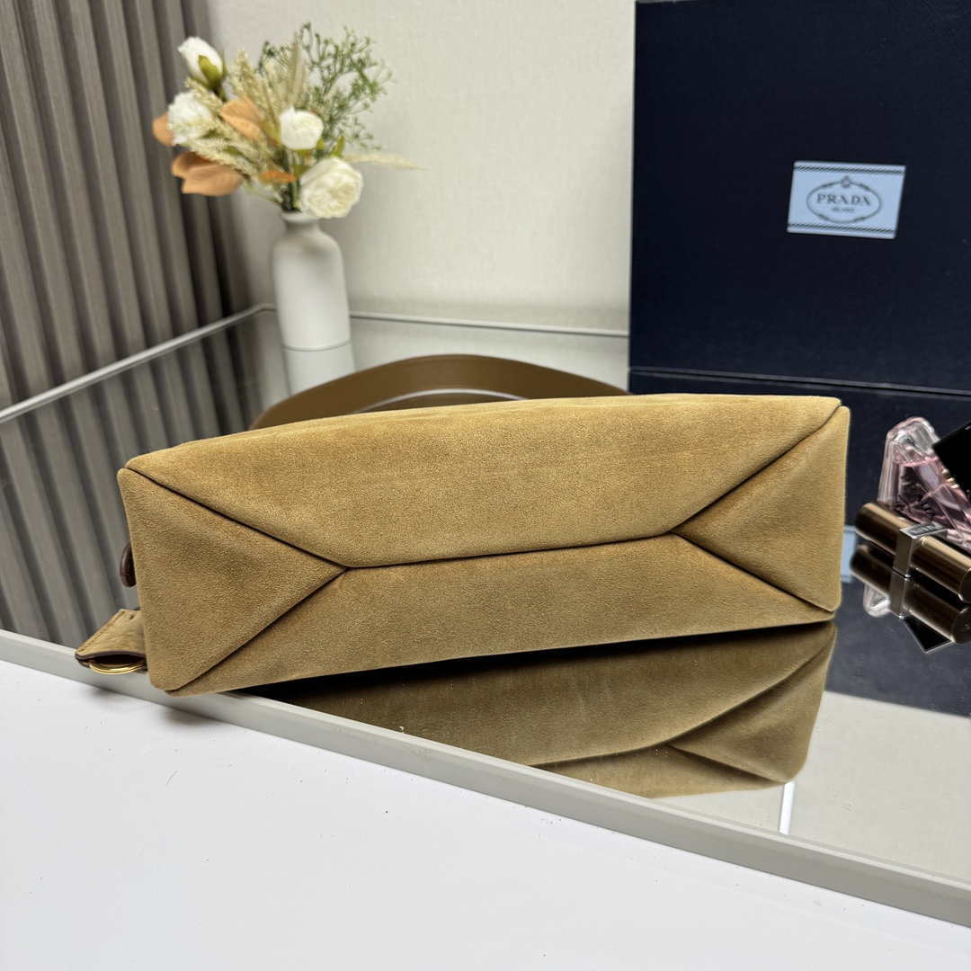 Prada 1BC229 Prada Aim¨¨e Medium Suede leather shoulder bag Camel