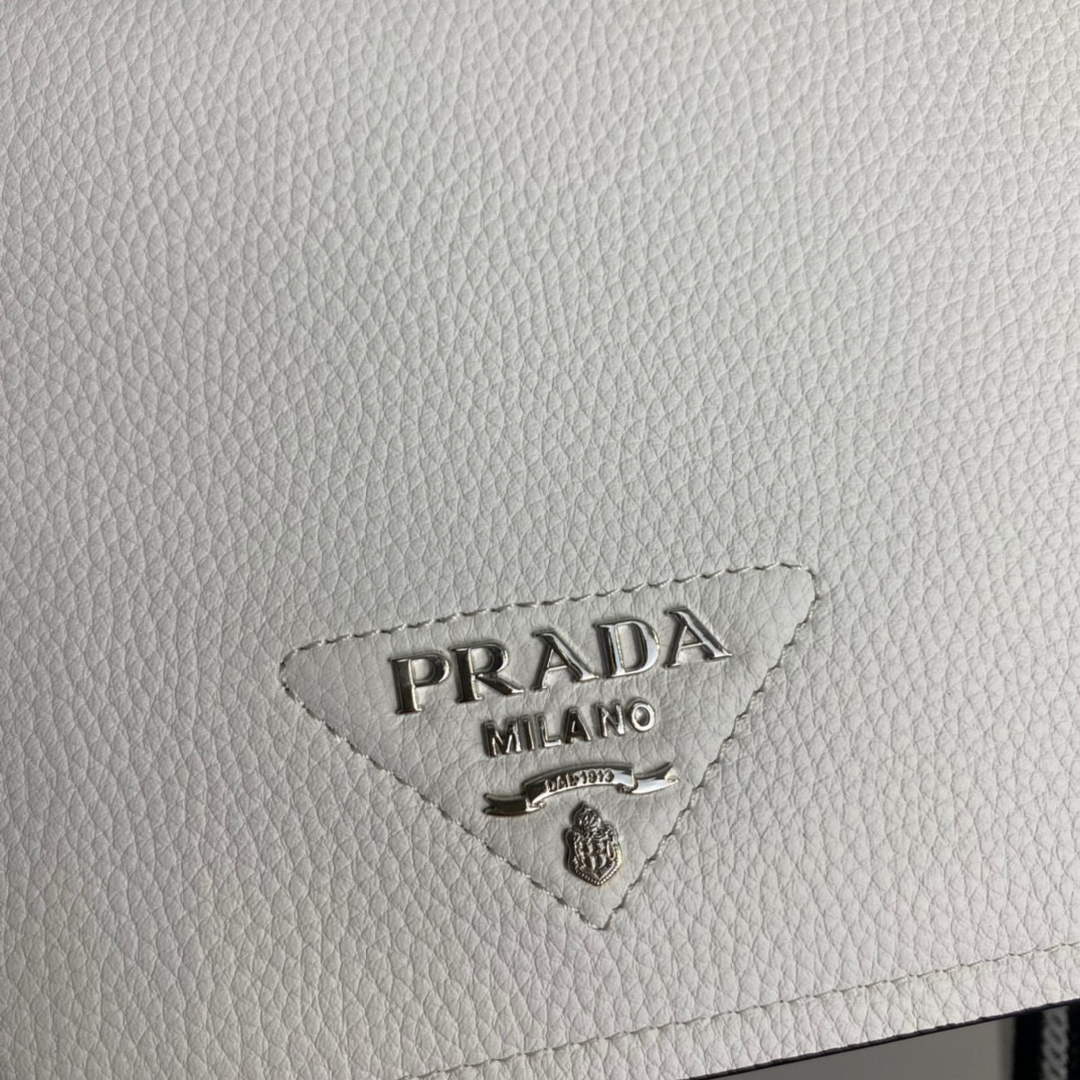 Prada 1BD314 Leather shoulder bag White - Default Title - View 4