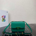 Prada 1BD320 Prada Embl¨¨me Saffiano Shoulder Bag Green