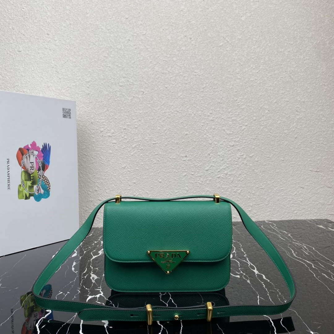Prada 1BD320 Prada Embl¨¨me Saffiano Shoulder Bag Green