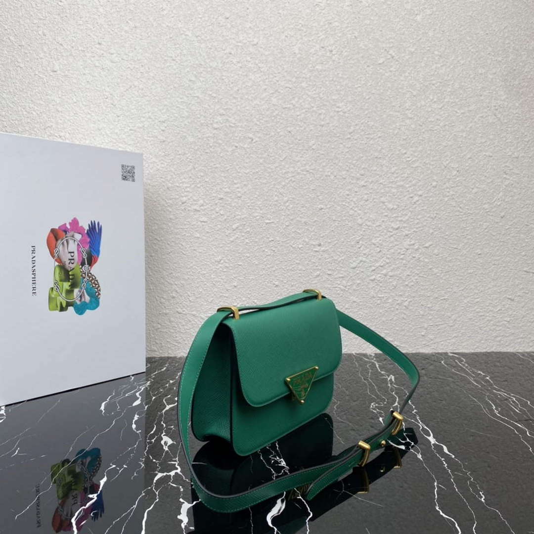 Prada 1BD320 Prada Embl¨¨me Saffiano Shoulder Bag Green