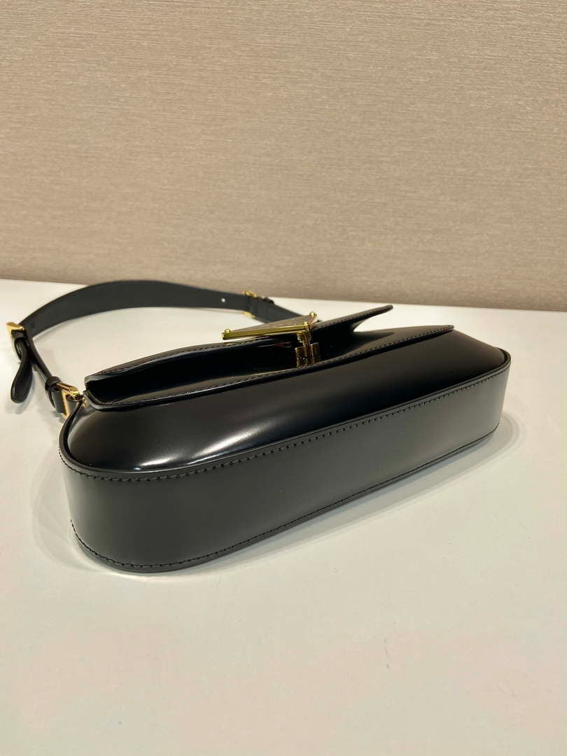 Prada 1BD345 Brushed leather shoulder bag Black