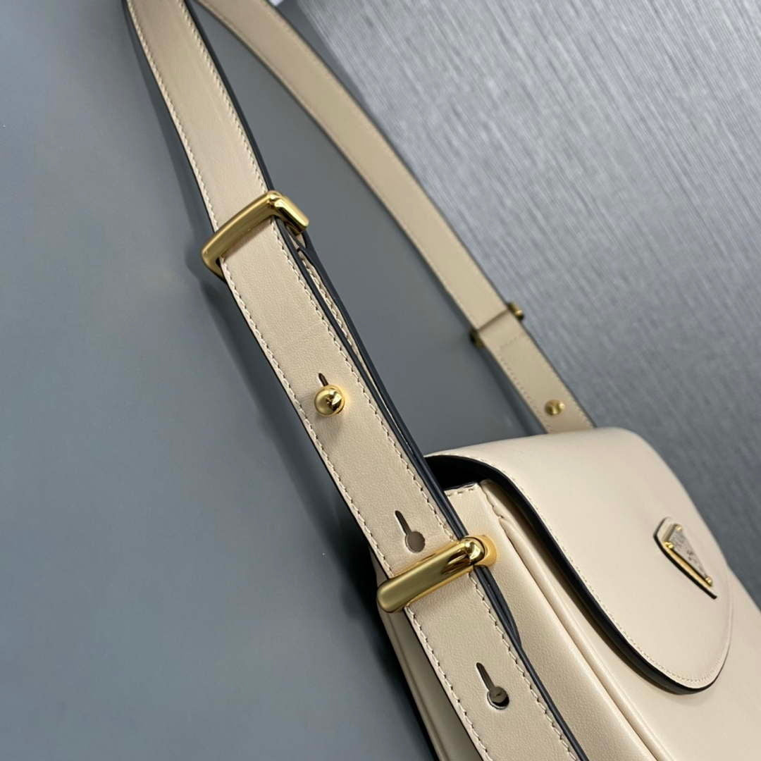Prada 1BD365 Leather shoulder bag Beige