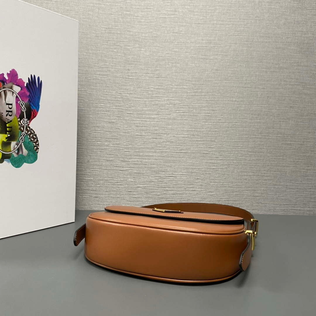 Prada 1BD365 Leather shoulder bag Brown