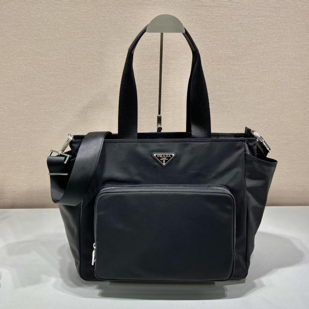 Prada  1BG102_RV44_F0002_V_OOO Re-Nylon baby bag Black
