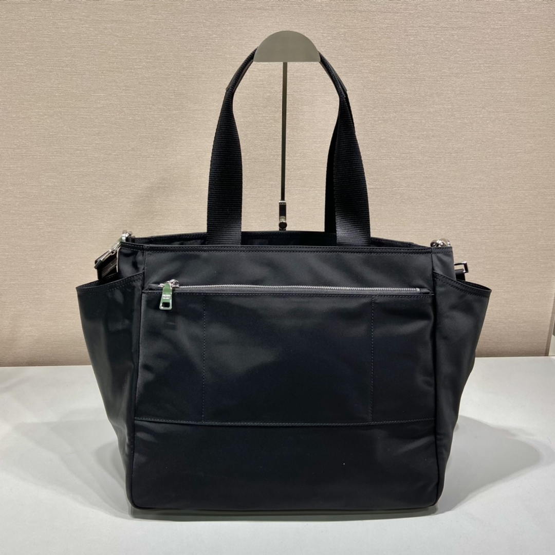 Prada  1BG102_RV44_F0002_V_OOO Re-Nylon baby bag Black