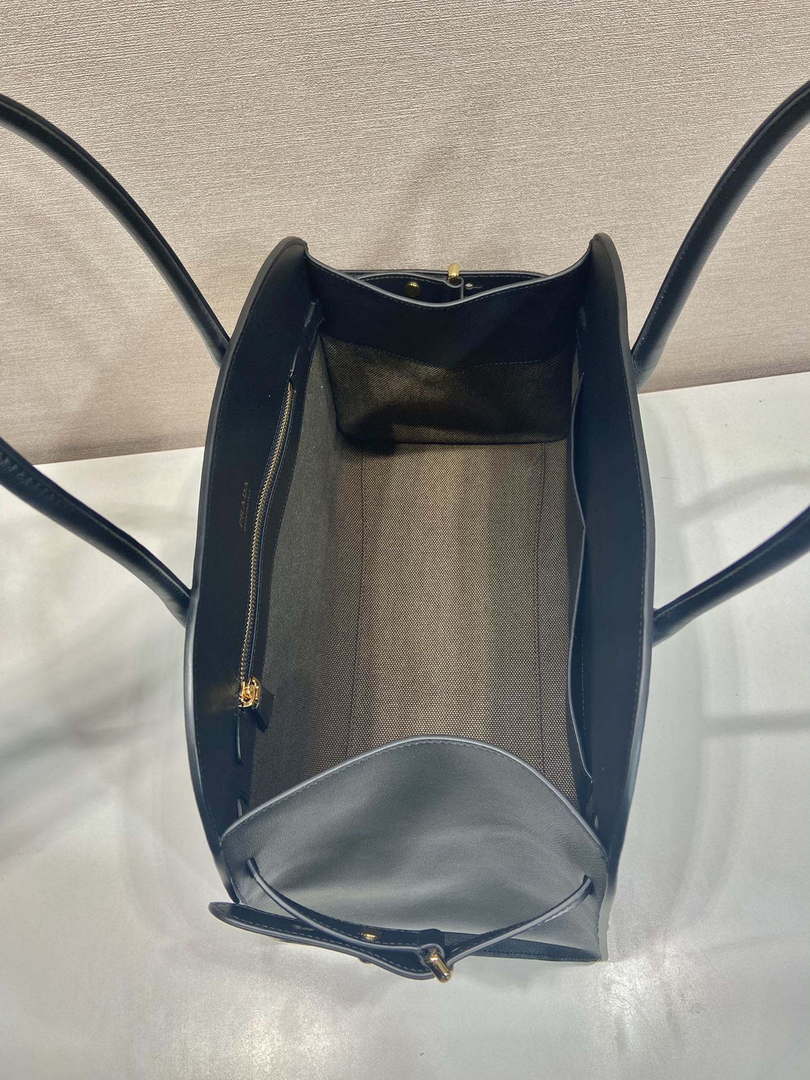 Prada 1BG508 Large leather tote bag with buckles Black