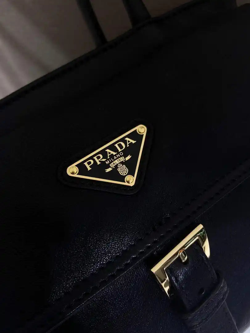 Prada Explore medium nappa leather tote bag 1BG596 Black