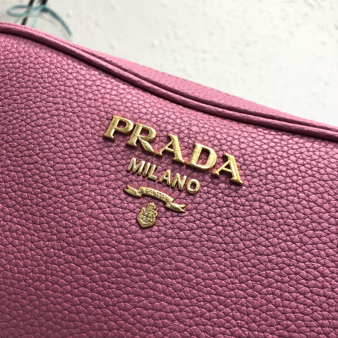 Prada 1BH082 Leather bag with shoulder strap Rose Red Gold