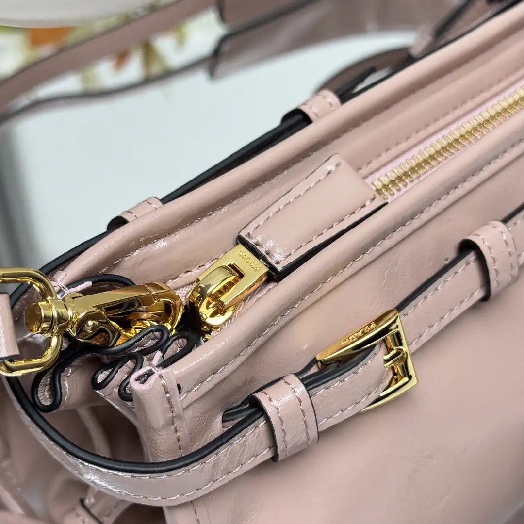 Prada 1BH215 LusSolf leather shoulder bag Pink
