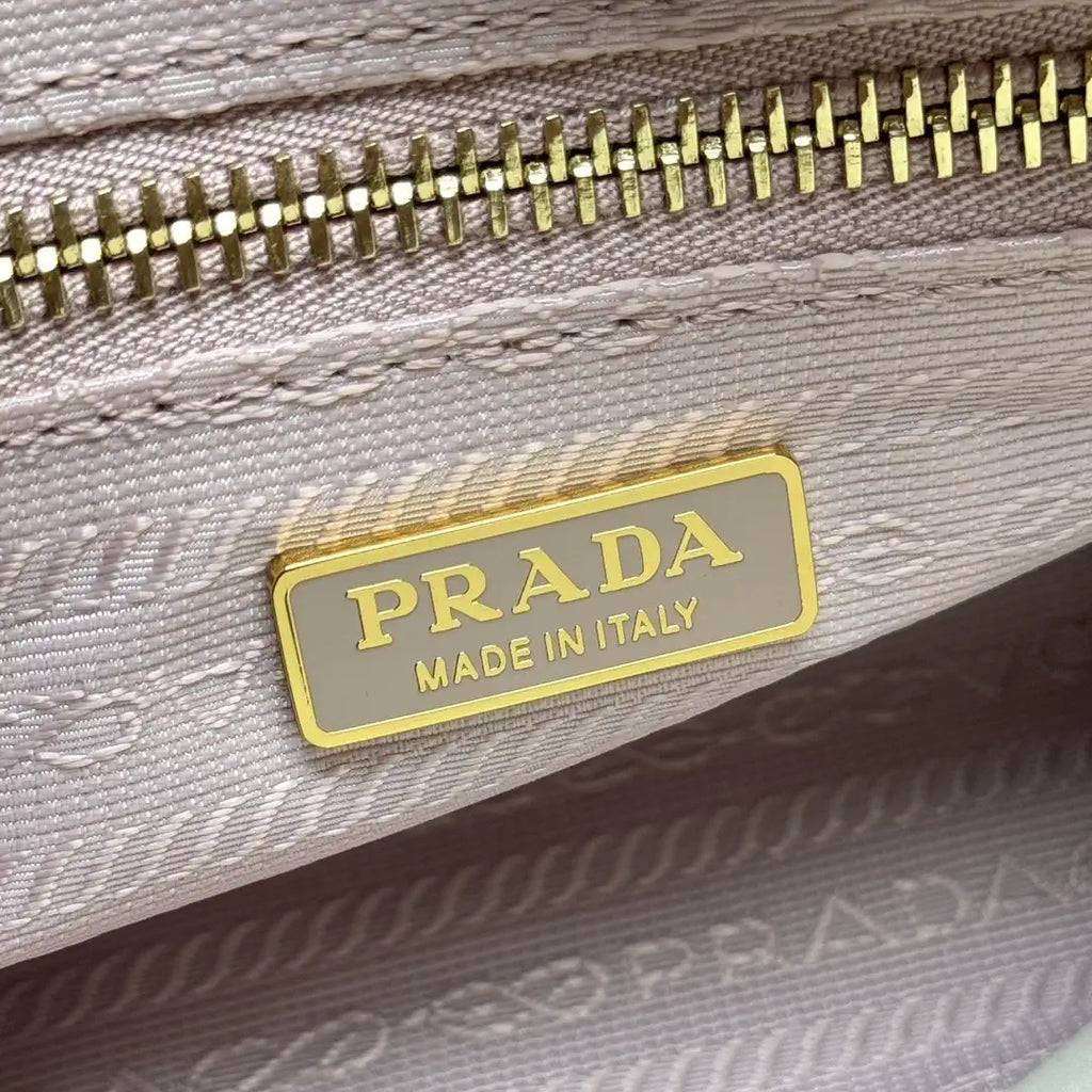 Prada 1BH215 LusSolf leather shoulder bag Pink