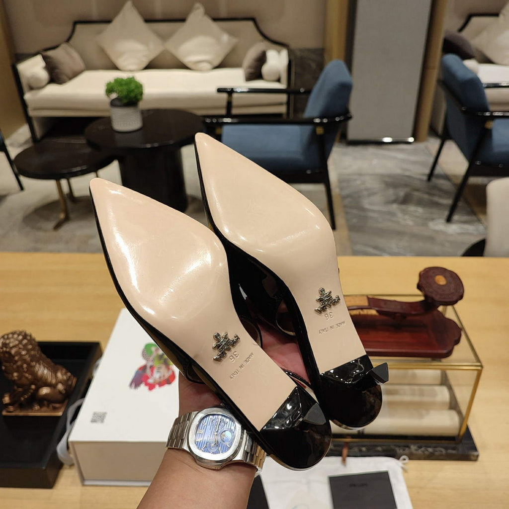 Prada 1D175N Patent leather slingbacks P78562