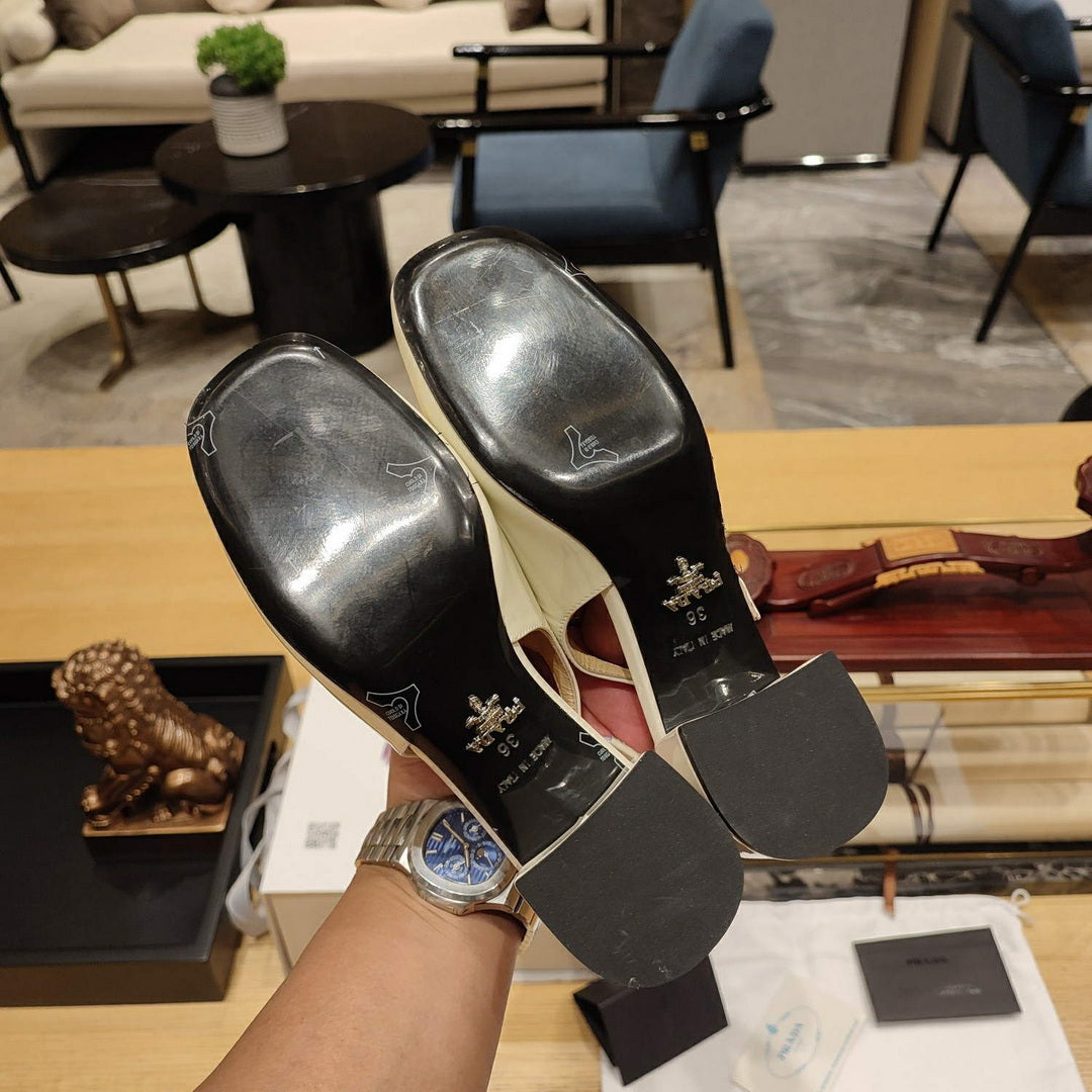 Prada 1D175N Patent leather slingbacks P78565