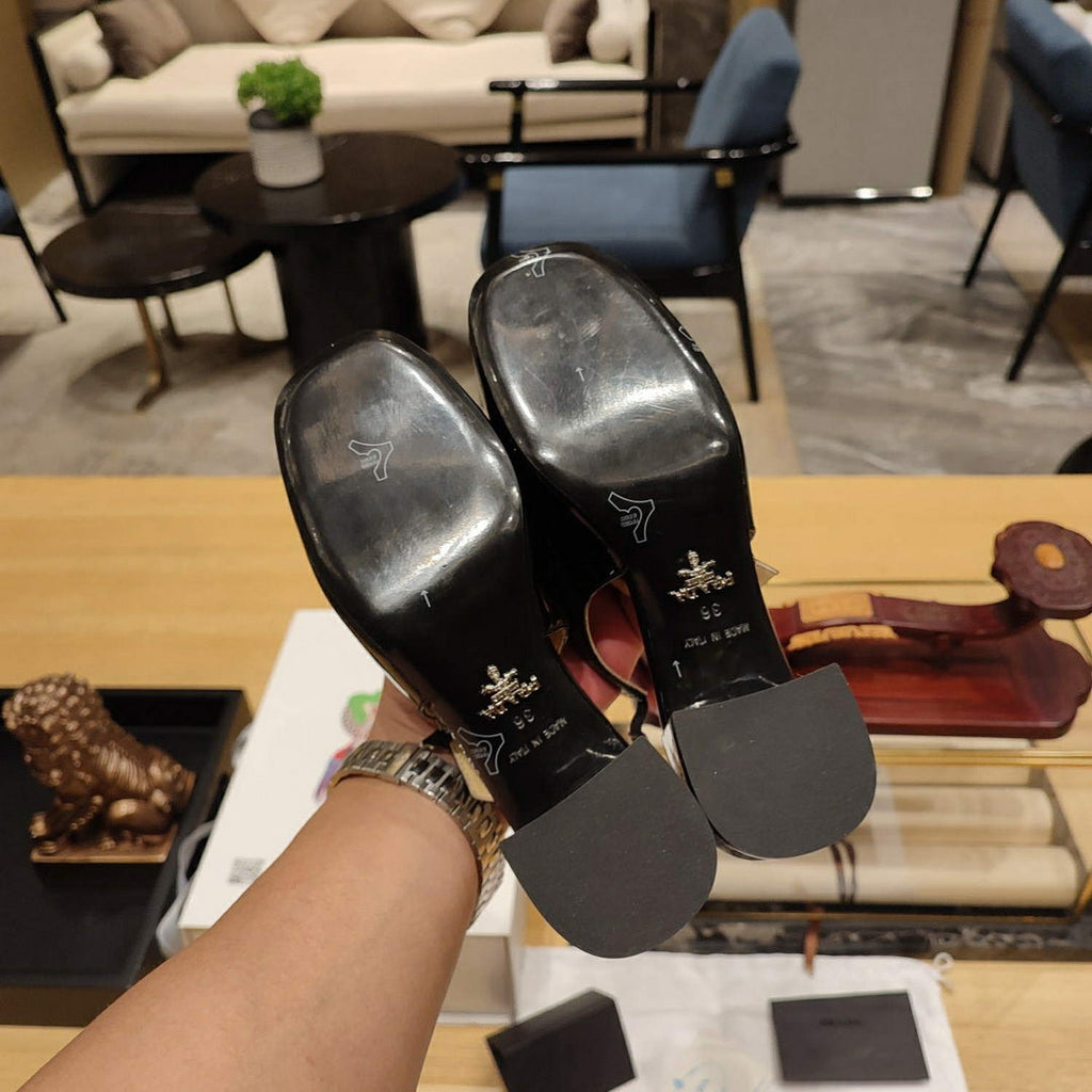 Prada 1D175N Patent leather slingbacks P78566