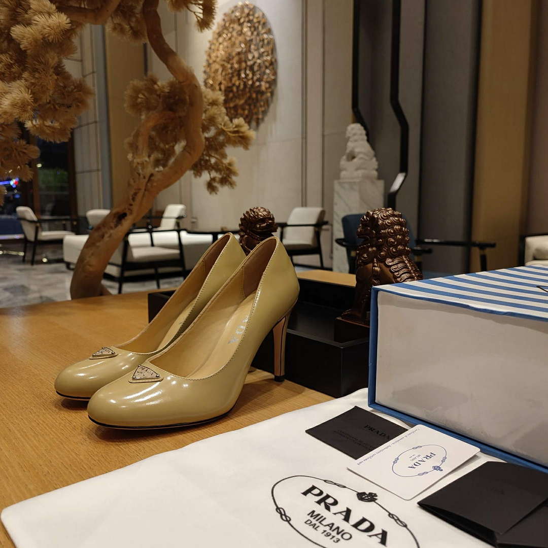 Prada 1D263N Patent Leather Pumps 95 mm Heel P67333 - 35 - View 1