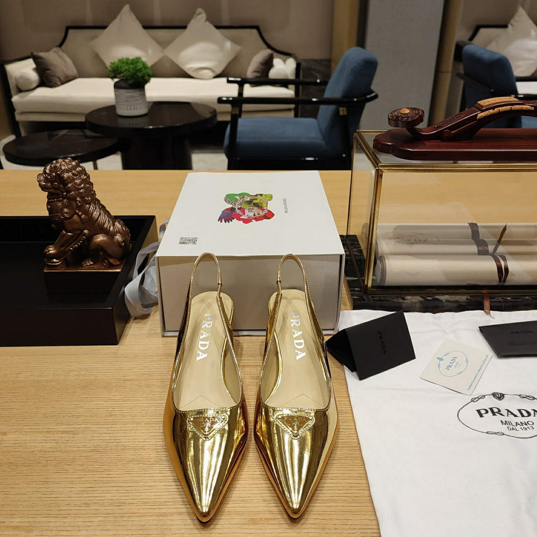 Prada 1I153N Patent-leather slingback pumps P78568