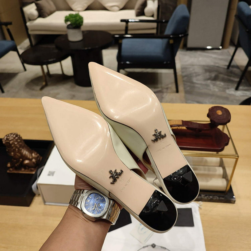 Prada 1I153N Patent-leather slingback pumps P78571